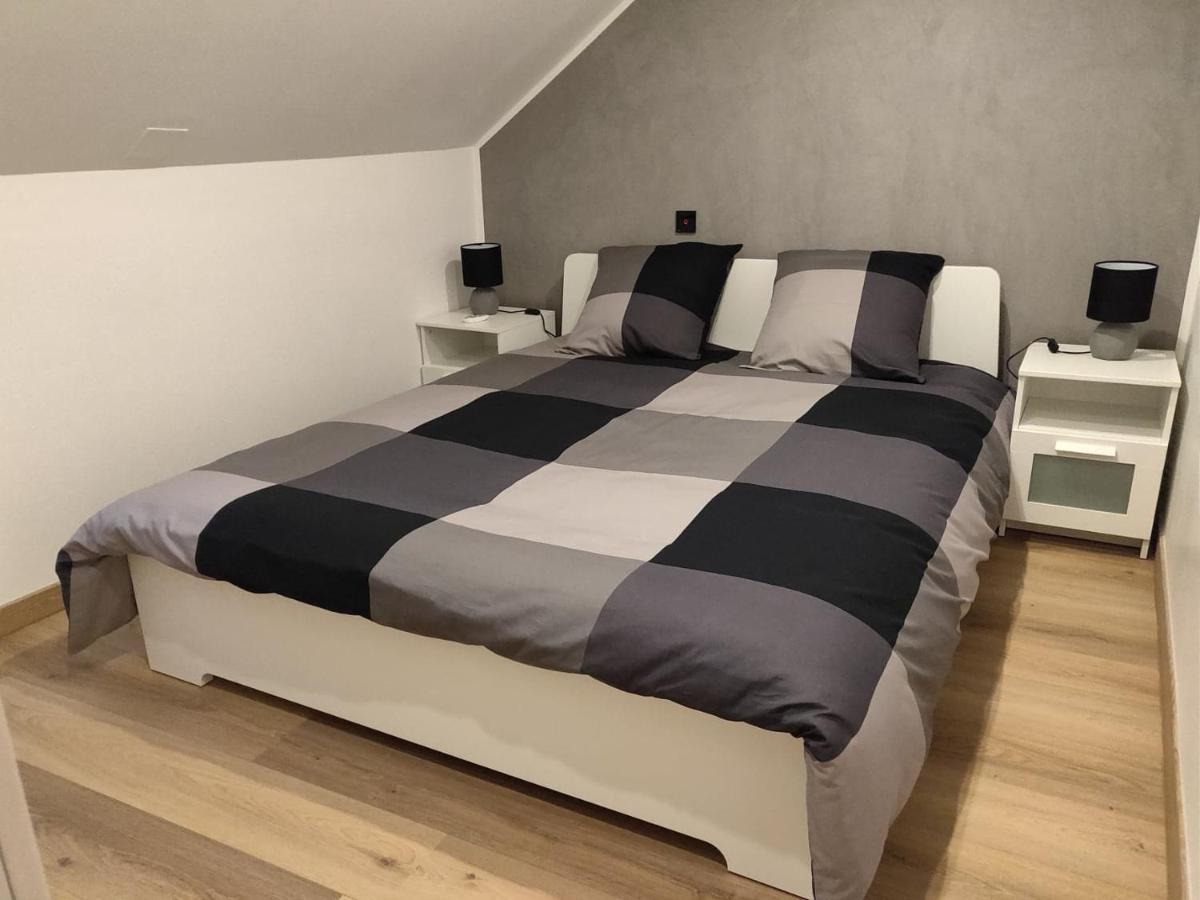 Le Business, Duplex Moderne Special Pro De Passage Apartment แซร์กูมีนส์ ภายนอก รูปภาพ
