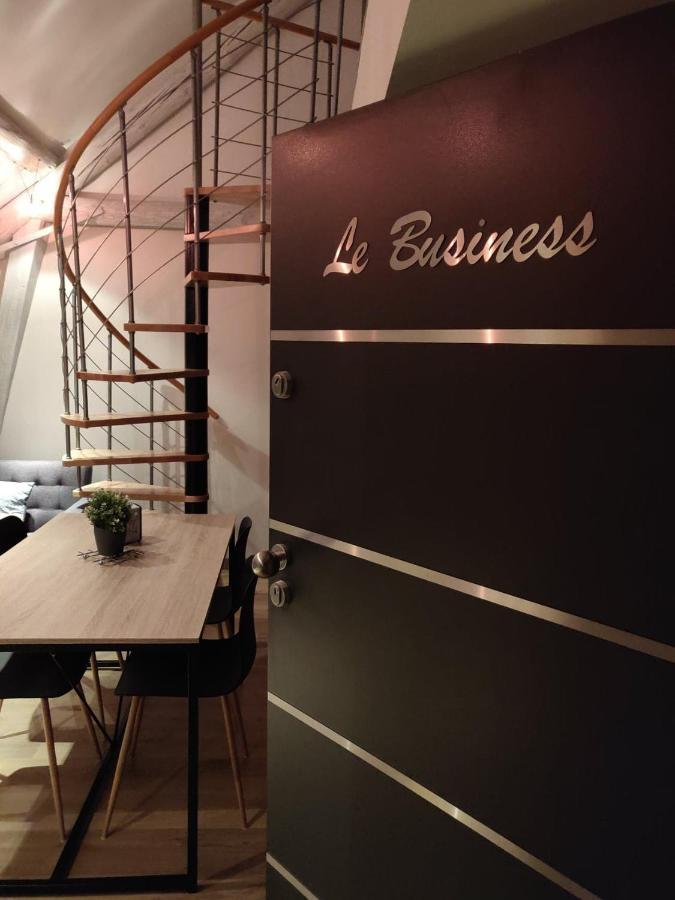 Le Business, Duplex Moderne Special Pro De Passage Apartment แซร์กูมีนส์ ภายนอก รูปภาพ